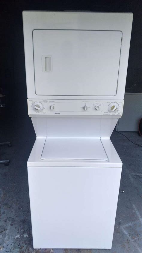 Encuentra tu Lavadora al mejor precio con nuestro buscador de ofertas. La lavadora y secadora Kenmore marcha con un motor, que está conectado al agitador a través de …. 
