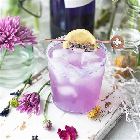 Lavender gin cocktail. Pour the vodka into a small pitcher and add 1 drop of yellow food coloring, stir. Next, pour the vodka into the top of the layering tool and let it seep onto the lemonade layer. Garnish with a lemon slice and serve. Makes 1 12oz. cocktail. Cook Mode Prevent your screen from going dark. 