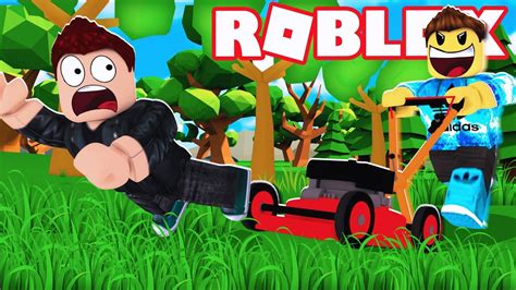 Lawn mowing simulator with Oliver - Roblox Episode 007