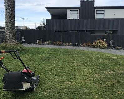 Lawnmowing Services in Mount Maunganui Yellow® NZ