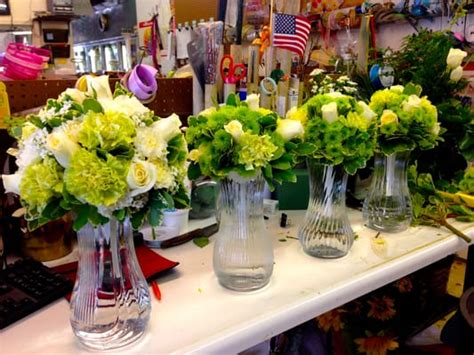 Lawrence, KS Flower Shops Local Lawre…