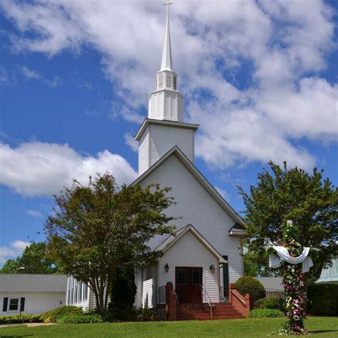 Lawrence chapel. Bill was born 2 June 1932 in Kansas City, MO, the only child of William M. and Donna L. (Adams) Mitchell; he died March 26, 2023 in Lawrence. His wife of 69 years, Virginia Jean Cox Mitchell ... 