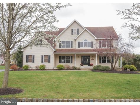 Lawrenceville nj homes for sale. See photos and price history of this 2 bed, 2 bath, 1,325 Sq. Ft. recently sold home located at 1213 Eagles Chase Dr, Lawrence Township, NJ 08648 that was sold on 04/04/2024 for $334000. 