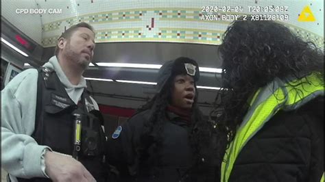 Lawsuit: CTA supervisor arrested while trying to file