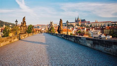 Cheap Flights from Los Angeles to Prague (QLA-P