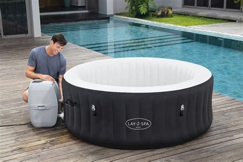 Lay-z-spa miami