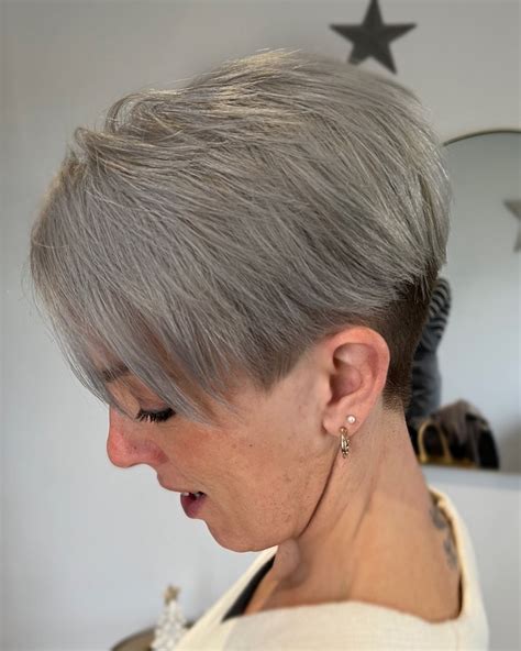 Layered undercut pixie.  4 days ago · A hybrid pixie and bob with fea...