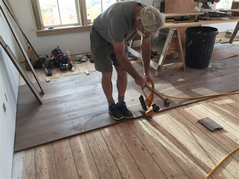 Laying hardwood floors. For concrete basement flooring, fix any chips in the flooring with a patching compound. For wood subfloors, make sure to remove loose nails, patch cracks, and sand uneven areas. If any planks are damaged, you may want to replace them before covering them. Step 2: Trim Door Jambs. 