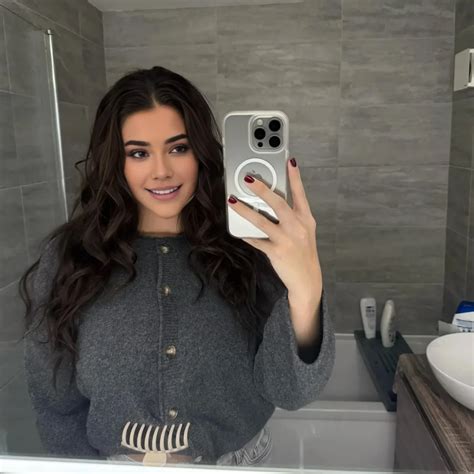 Layla Walker Onlyfans Leak
