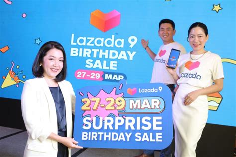 Lazada, Shopee duke it out - Bangkok Post