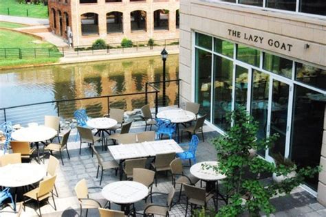 Lazy goat greenville sc. The Lazy Goat is a Mediterranean restaurant that offers tapas, small plates, pizza, paella and more. It has 592 reviews on Yelp with an average rating of 3.9 out of 5 stars and a … 