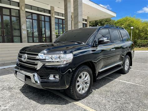 Find a used Toyota Landcruiser LC200 GXL (4X4) for s