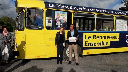 Le "Tchiot bus" est... - Thibaut Guilluy et Tiphaine Auzière Facebook