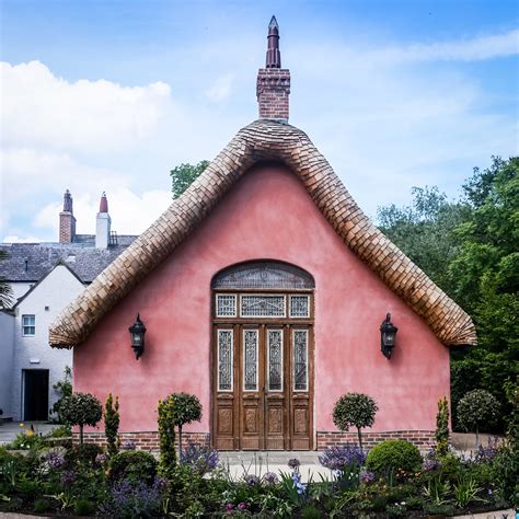 Le Petit Chateau & William de Percy, Otterburn, UK