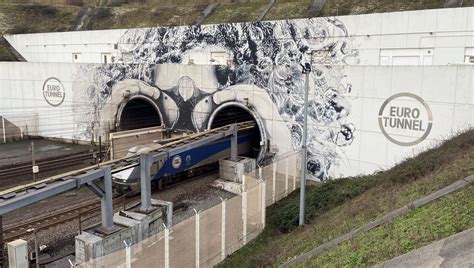 Le Tunnel
