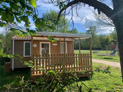 Le camping 3 étoiles Les Joumiers en Bourgogne