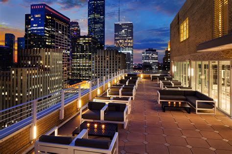 Le méridien houston downtown. Zutro Restaurant. The simple yet inspired American cuisine, warm hospitality, and a friendly service team help create the quintessential Houston dining experience. Located on 1st floor of Le Méridienhotel. Menu & More. Z On 23 Rooftop. Houston's highest open air bar, your key to the best skyline views of downtown. 