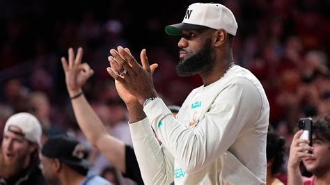 LeBron James says ‘moment was everything’ seeing son Bronny’s debut for Southern Cal