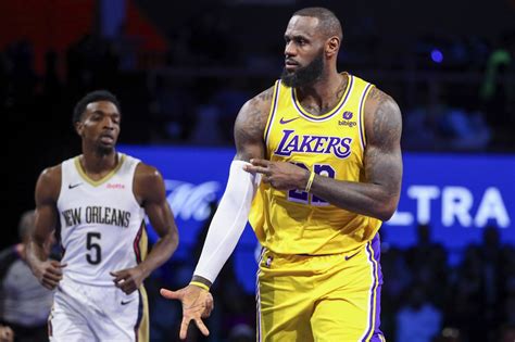 LeBron James scores 30 points, Lakers rout Pelicans 133-89 to reach tournament final