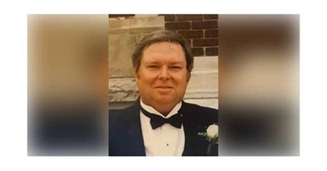 Leach thomas funeral home.  At Leach & Thomas Funeral Home, we offer a wide ra...