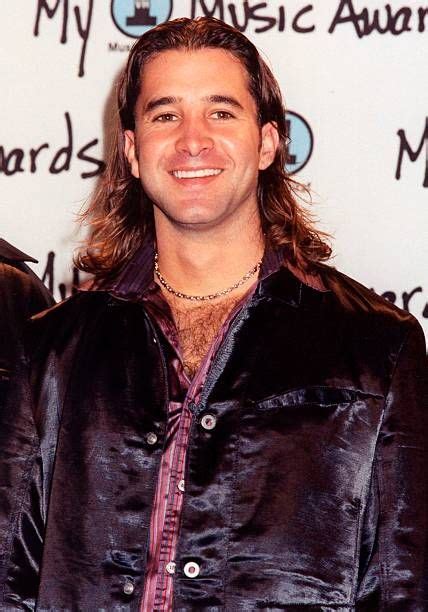Lead singer of creed. Sinner’s Creed is the uncensored memoir of Scott Stapp, Grammy Award–winning leader of the multiplatinum rock band CREED. During CREED’s decade of dominance and in the years following the band’s breakup, Scott struggled with drugs and alcohol, which led not only to a divorce, but also to a much-publicized suicide attempt in … 