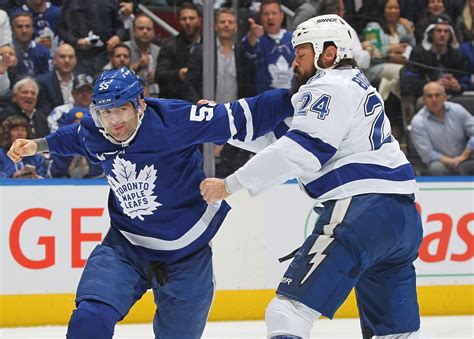 Leafs fans on edge as team looks to dispel two decades of playoff letdowns