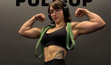 Currently, at the age of 30, Lean Beef Patty stands at 5’6″ (168 cm) and maintains a lean physique through her commitment to a balanced diet and consistent exercise routine. While her exact weight fluctuates based on her fitness goals, she emphasizes the importance of focusing on overall health rather than fixating on a specific number on ...