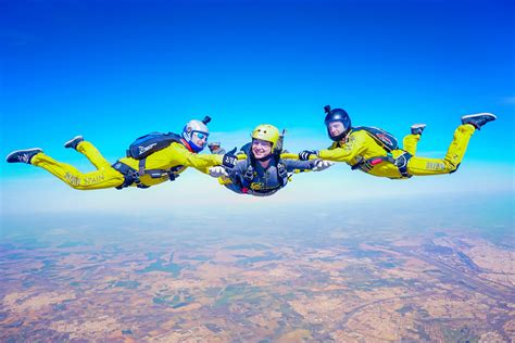 Learn How To Skydive at Skydive Spain - YouTube