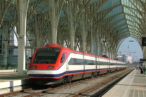 Learn More About Lisbon Train Stations - PORTUGAL TRAINS