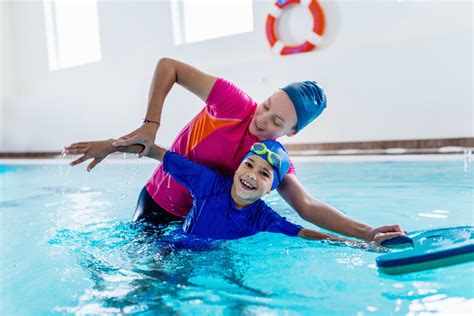 Learn how to swim. If you're an adult looking to learn how to swim, try to find a pool near you. "Most pools have lifeguards that will teach you," says Jones. Some pools may have lesson programs. 