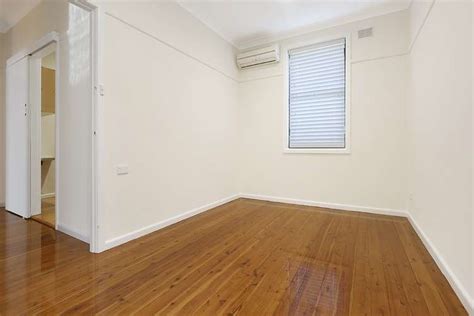 Leased House 19 Lindsay Street, Unanderra NSW 2526 - Homely