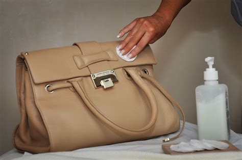 Leather bag cleaner. Things To Know About Leather bag cleaner. 