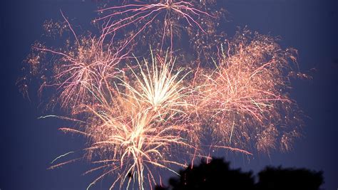Lebanon ohio fireworks 2023. Date: July 3, 2023 at 10:00pm. Expired event; awaiting update on next occurrence. Where: Colonial Park West. 720 North Broadway. … 