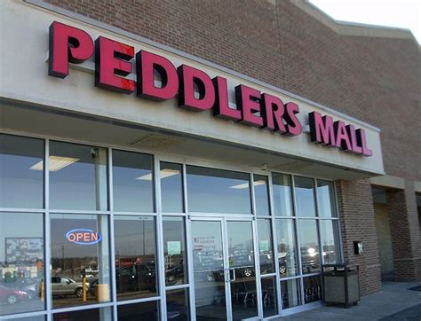 Lebanon Peddlers Mall is a well-established family-owned chain of flea markets, boasting 18 locations across Kentucky, Indiana, and Ohio. With over 25 years of experience, this unique mall specializes in offering a diverse range of merchandise, including old vintage, antique, repurposed, thrifted, and new items.. 