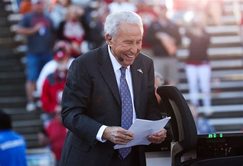 Lee Corso will return to College GameDay live set in 2024, per report