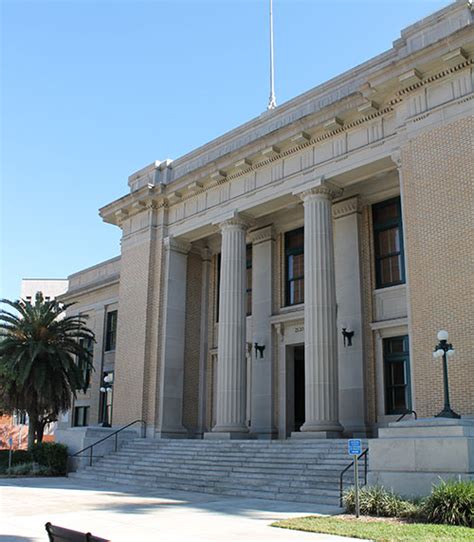 Lee county courthouse tag office. As a courtesy, the Lee County Tax Collector’s Office mails renewal notices to Florida vessel owners approximately three weeks prior to the owner’s birth month (or month in which the renewal is due). Be on the lookout for the notice which has information to help you renew your registration quickly and easily. 