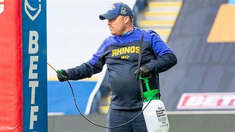 Leeds Rhinos close training ground after seven positive Covid tests ...