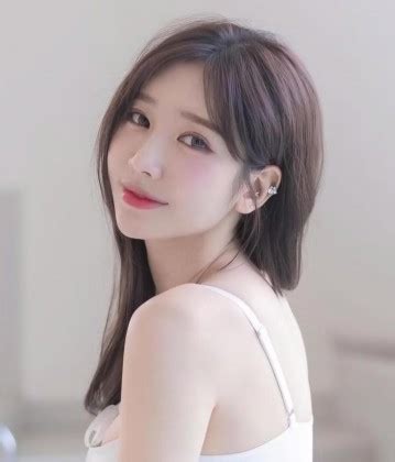 💋 [CLIP] Leezi9502 Onlyfans Leak
