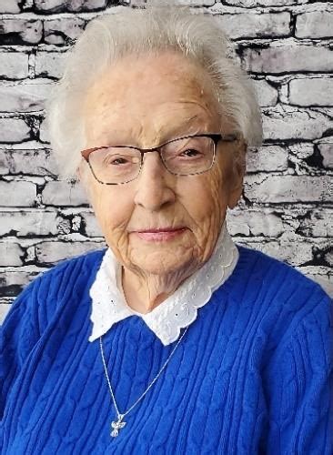 Legacy obits bay city mi.  2, 2026.  - Page 2 Dr.  Find loved ones, explor...