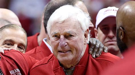 Legendary Hoosiers coach Bob Knight dies at 83