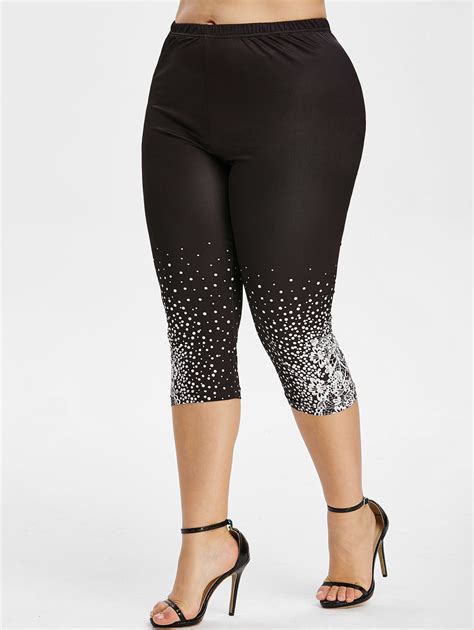 Legging plus size women. Leggings for Women Plus Size-High Waisted L-XL-3XL Tummy Control Soft Capri Yoga Pants for Workout Running. 4.3 out of 5 stars 3,065. 1K+ bought in past month. $13.99 $ 13. 99. 20% coupon applied at checkout Save 20% with coupon (some sizes/colors) FREE delivery Thu, Mar 14 on $35 of items shipped by Amazon. 