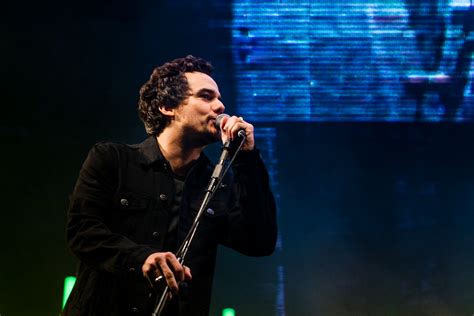 Legiao urbana wagner moura biography