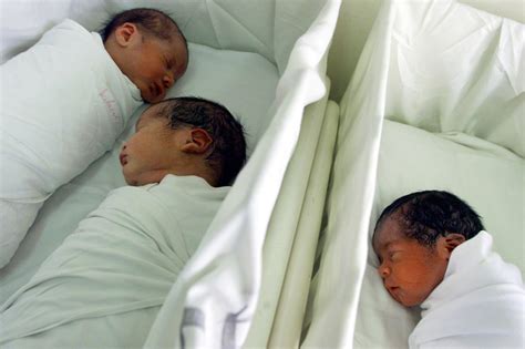 Legisladores buscan eliminar cojines tras muertes de bebés