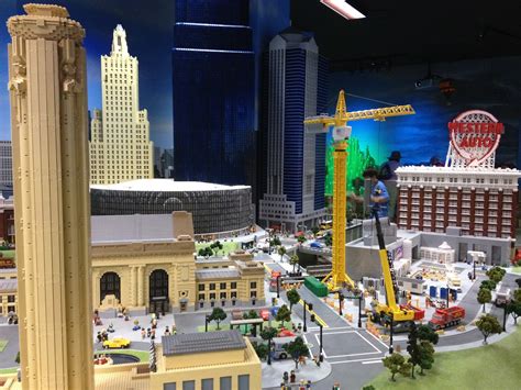 Legoland kansas. According to locals, spring (March to June) is the best time to visit Kansas City. The weather is beautiful and mild, with temperatures usually between 55 and 85 degrees Fahrenheit. You can expect six to seven days of rain per month. However, precipitation usually comes in brief showers that shouldn't affect your … 