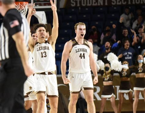 Lehigh transfer big man Nic Lynch set to visit Penn State next week