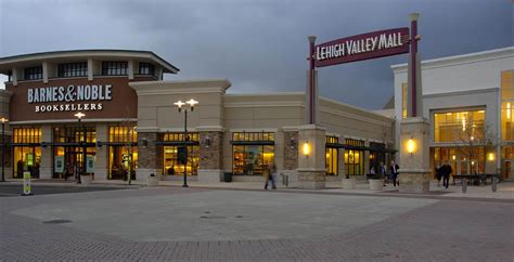 Jun 26, 2023 · A national retailer will temporarily close its Lehigh Valley Mall store. Barnes & Noble, which is in a prominent location near the main entrance to the mall and near the outdoor lifestyle center ... 