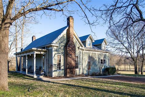 Leipers fork homes for sale. The average sale price for homes in Leiper's Fork, Nashville over the last 12 months is $3,141,972, up 41% from the average home sale price over the previous 12 months. … 
