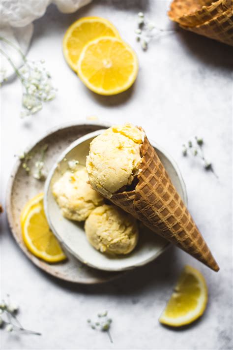 Lemon and ice cream. Jun 14, 2016 ... Squeeze the lemons and pour the juice into a jar or pitcher with a capacity of at least 4 cups (you will obtain approximately 1 1/4 cups of ... 