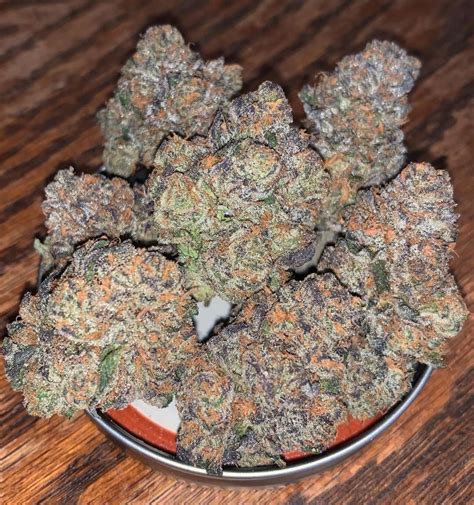 Gumbo strain is a potent hybrid that offers a unique high that is both energizing and relaxing. The effects of Gumbo strain are long-lasting and can provide relief from stress and anxiety. It delivers a cerebral high that is accompanied by a mellow body buzz, making it perfect for unwinding after a long day. The high can last for several hours ...