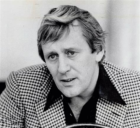 Len cariou biography